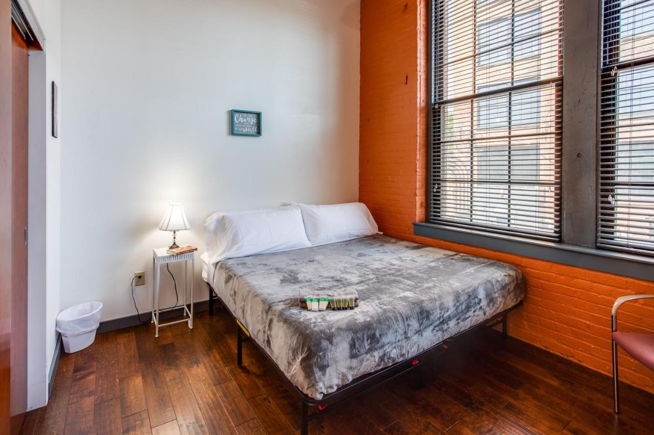 Апартаменты Ny Style Centric Loft With King Bed By Park Ave Рочестер Экстерьер фото
