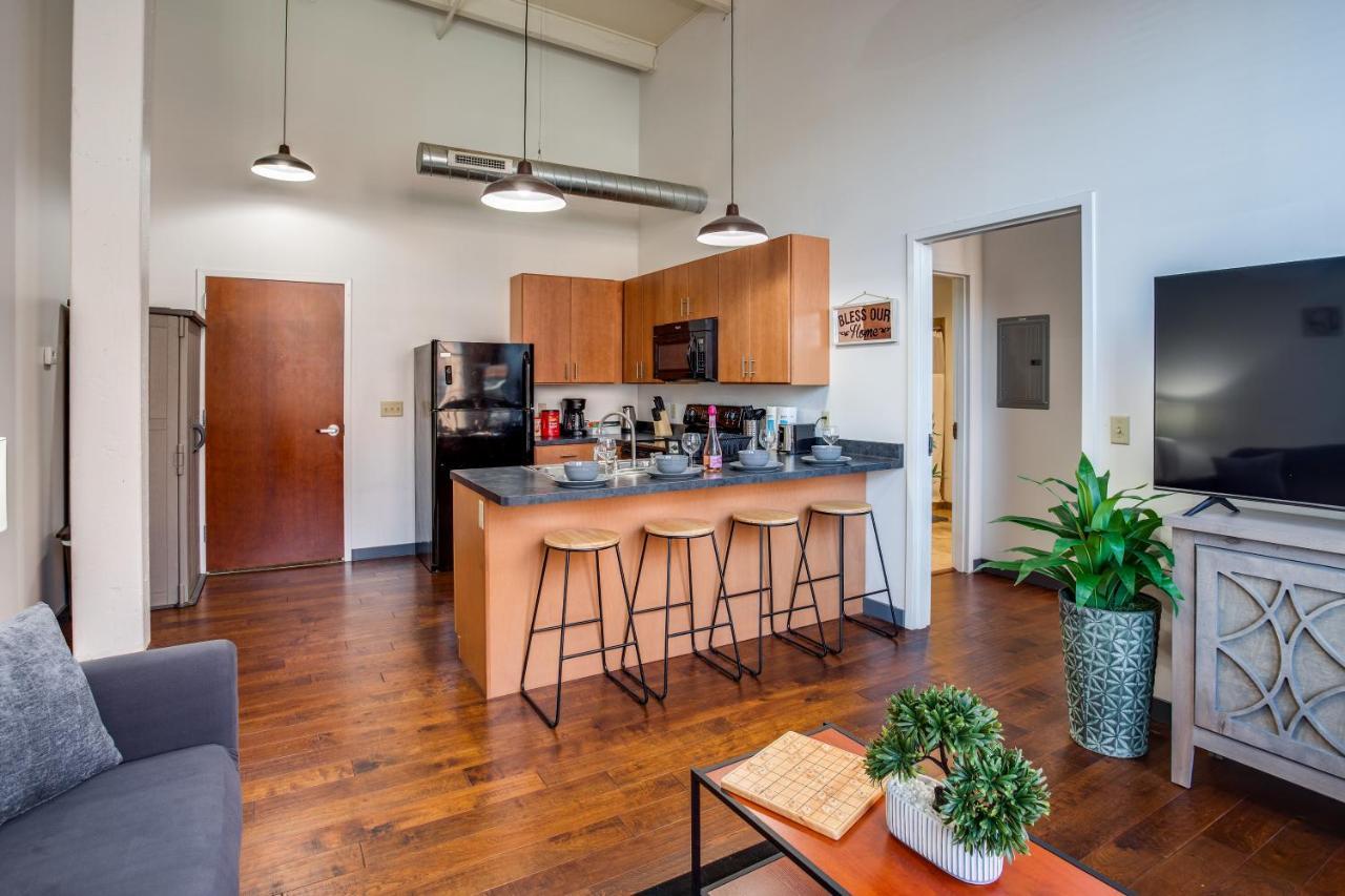 Апартаменты Ny Style Centric Loft With King Bed By Park Ave Рочестер Экстерьер фото